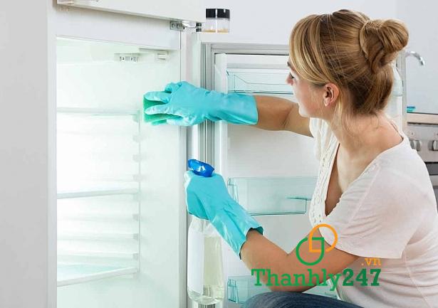 Vệ sinh tủ lạnh – cách khử mùi hôi của tủ lạnh hiệu quả nhất