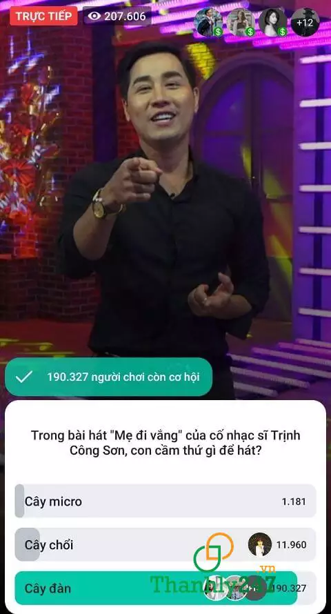  Chơi theo kiểu hội đồng