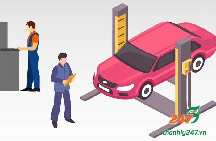 Nhận xe kiểm tra bởi một thợ máy